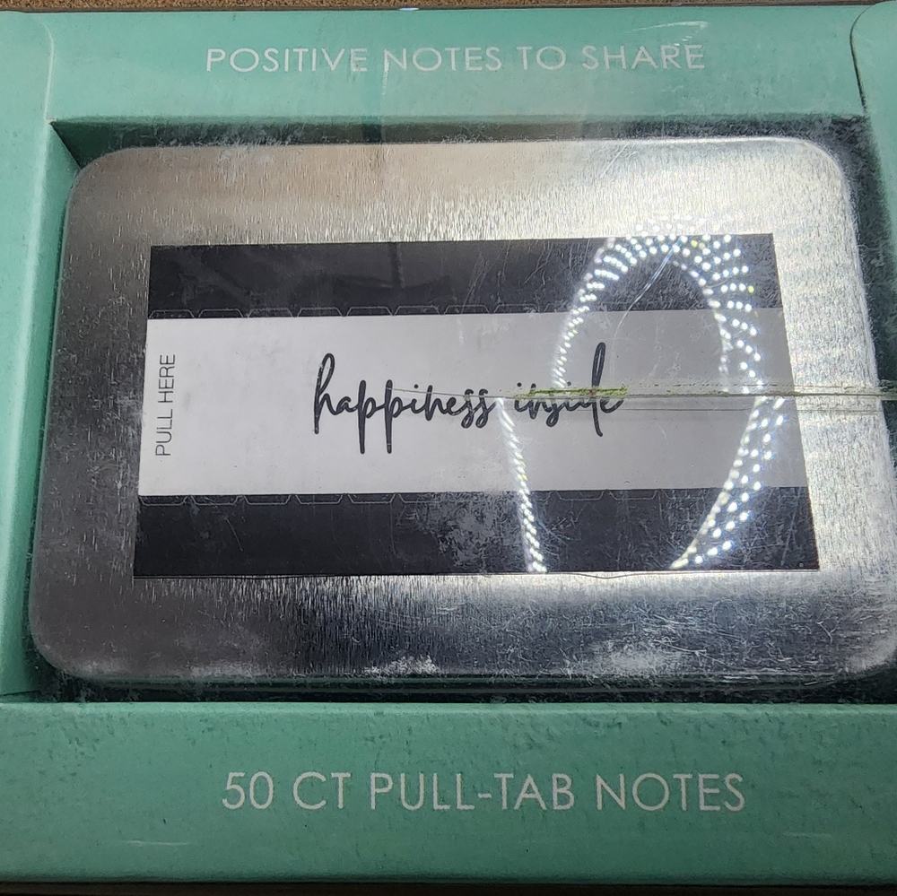 NWT  In Box Happiness Inside Positive Notes to Share  50ct pull-tab notes